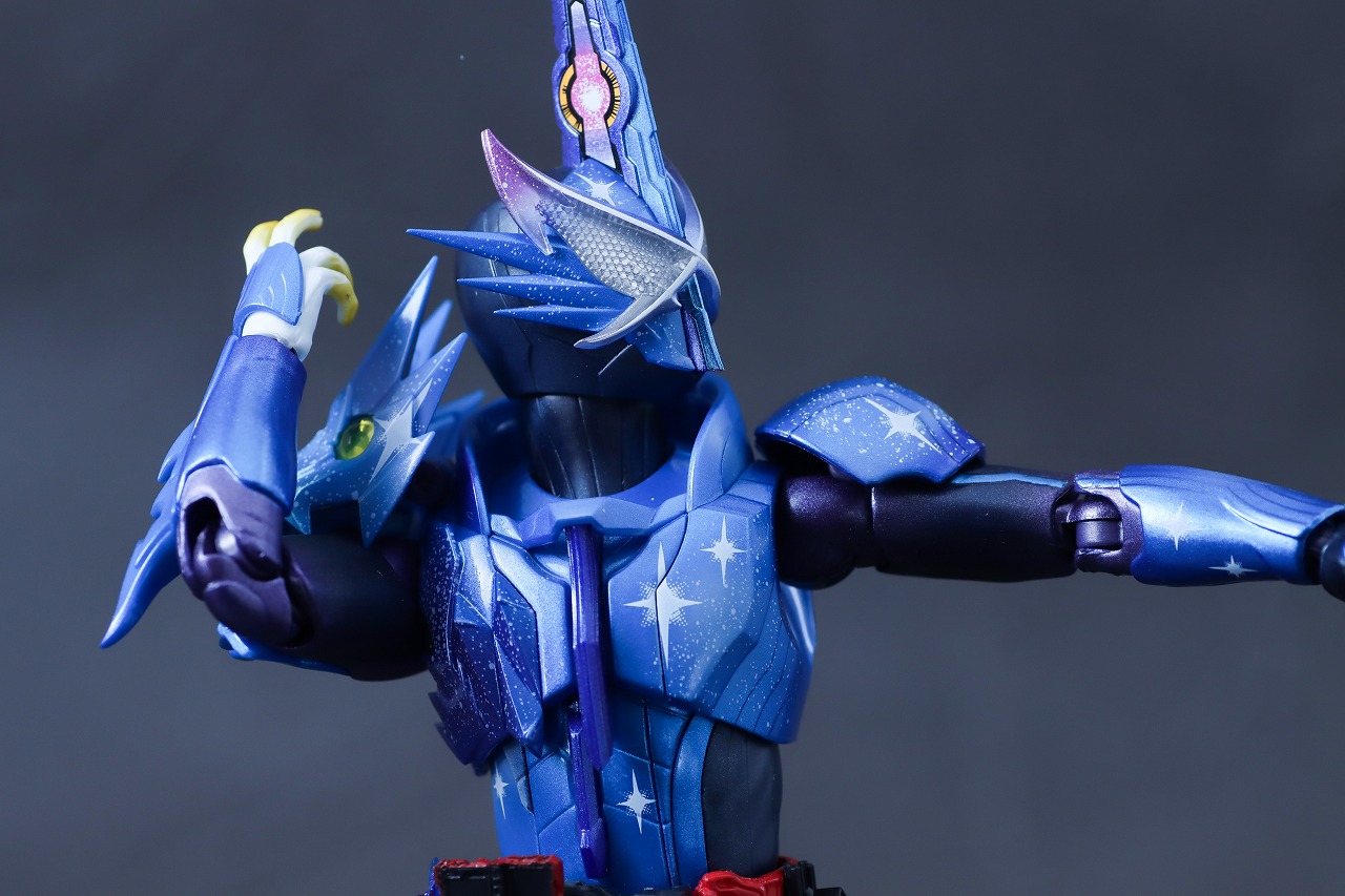 S.H.フィギュアーツ　仮面ライダークロスセイバー　レビュー　可動範囲