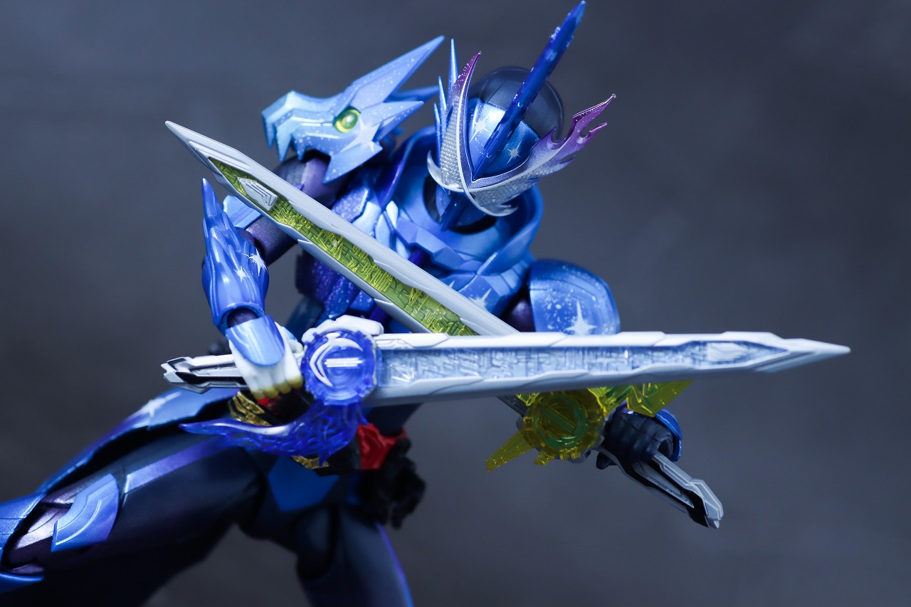 S.H.フィギュアーツ　仮面ライダークロスセイバー　レビュー　アクション