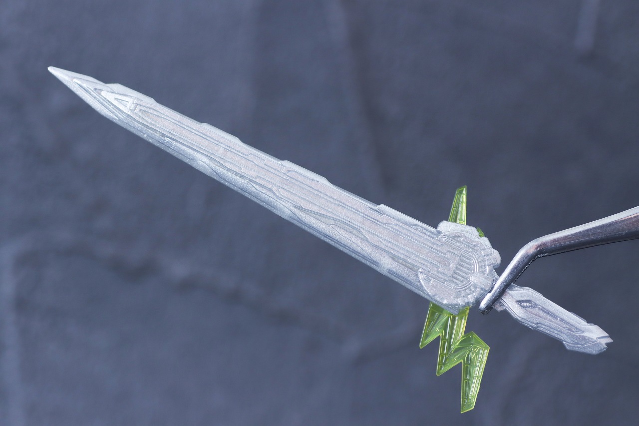 S.H.フィギュアーツ 仮面ライダークロスセイバー10聖剣セット　レビュー　本体　雷鳴剣黄雷