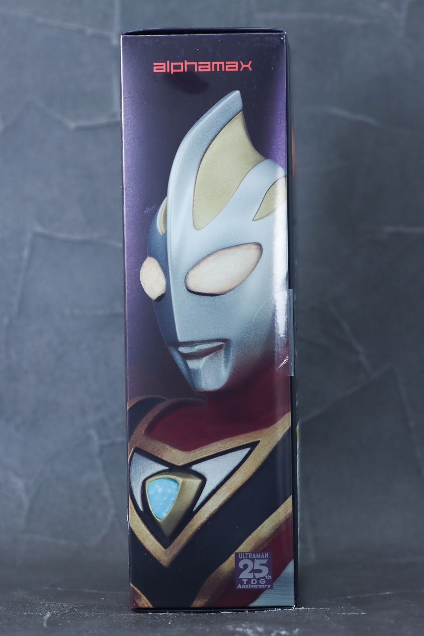 alphamax　アルファマックス　ウルトラマンガイア V2　レビュー　パッケージ