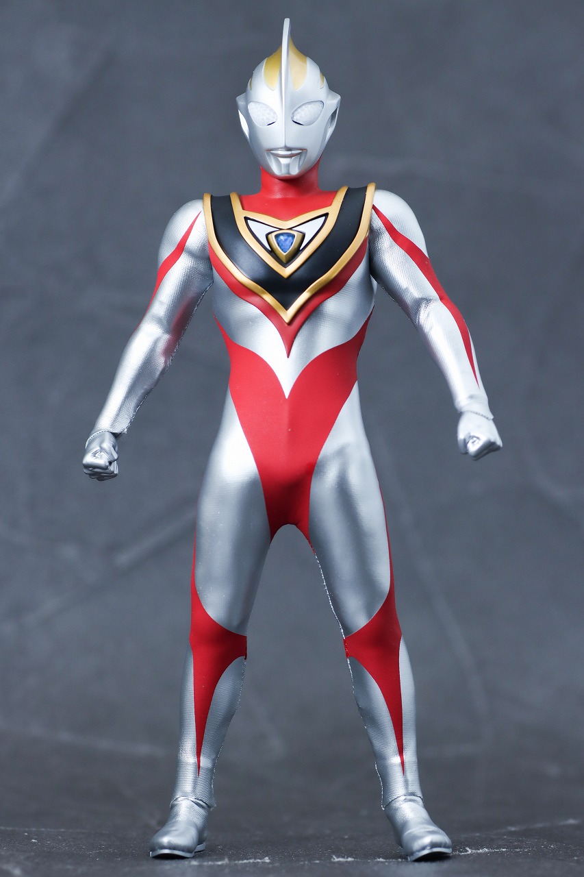 alphamax　アルファマックス　ウルトラマンガイア V2　レビュー　本体