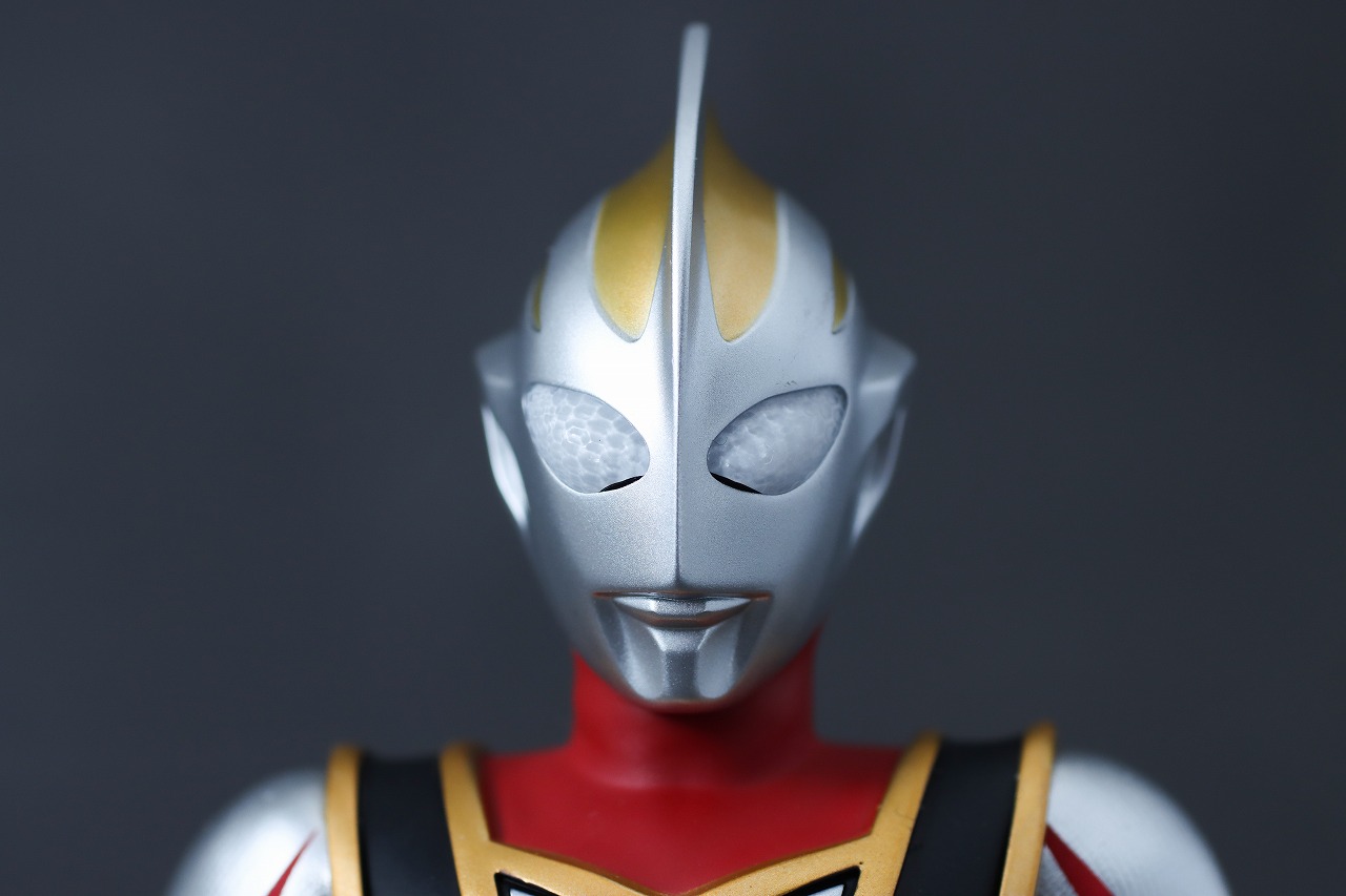 alphamax　アルファマックス　ウルトラマンガイア V2　レビュー　本体