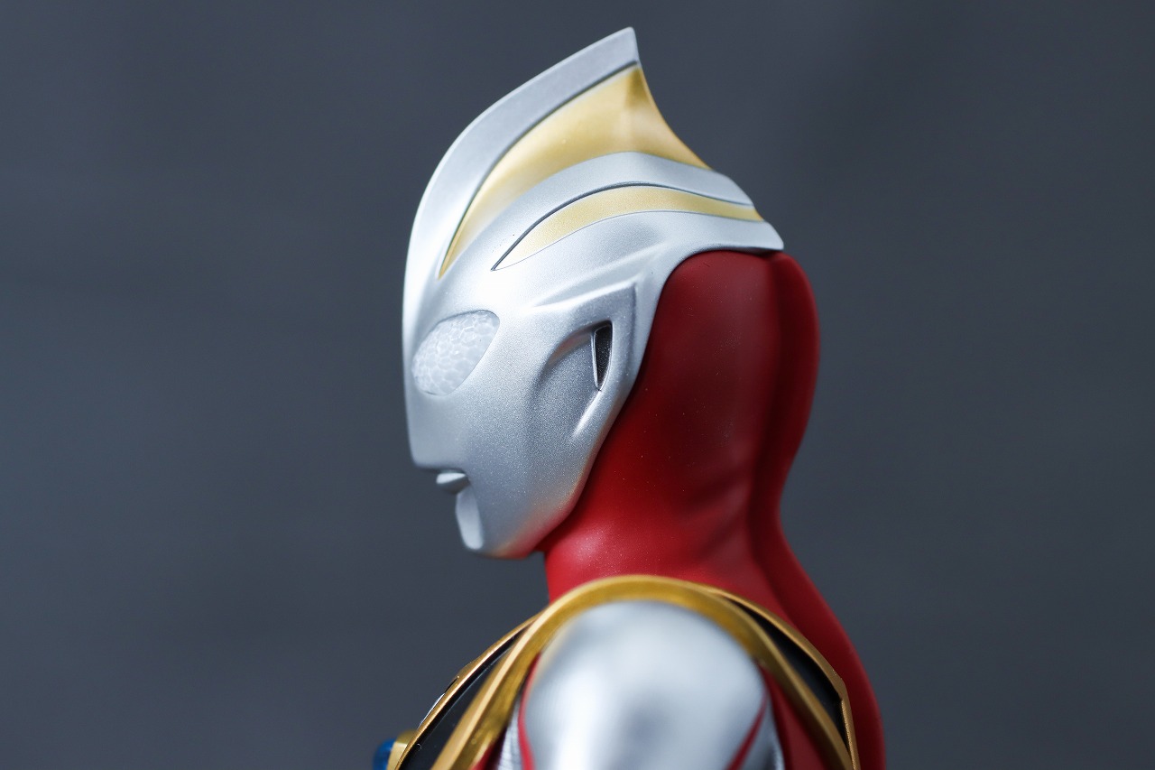 alphamax　アルファマックス　ウルトラマンガイア V2　レビュー　本体