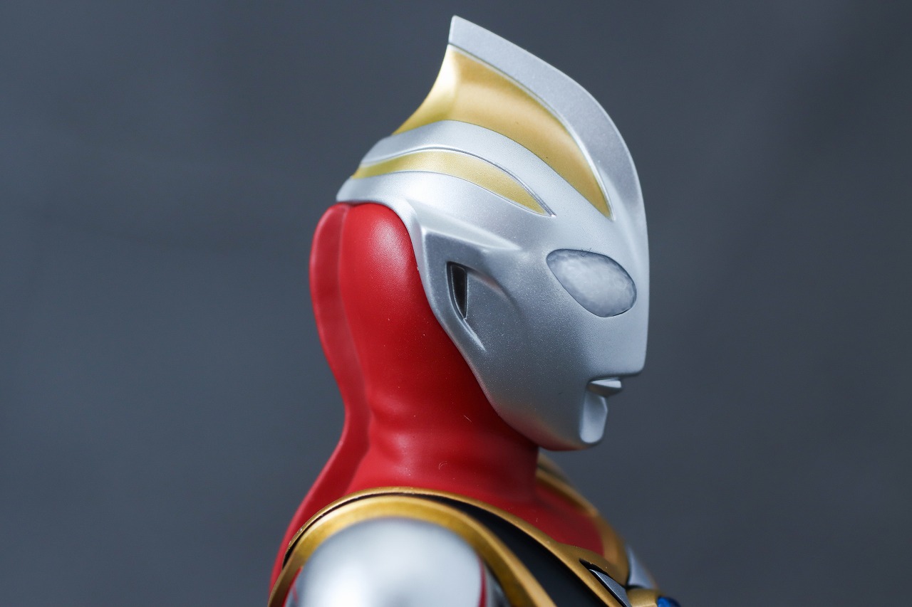 alphamax　アルファマックス　ウルトラマンガイア V2　レビュー　本体