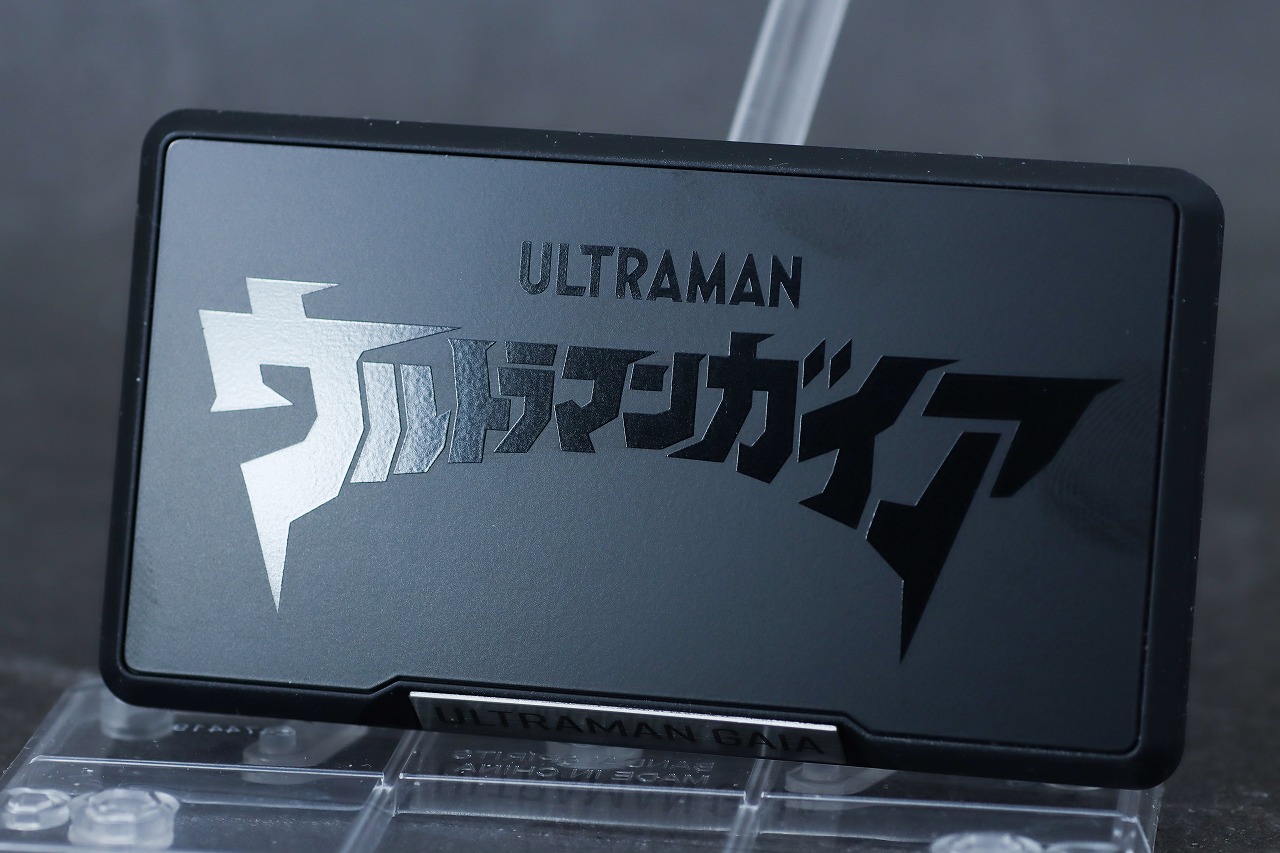 alphamax　アルファマックス　ウルトラマンガイア V2　レビュー　付属品　台座