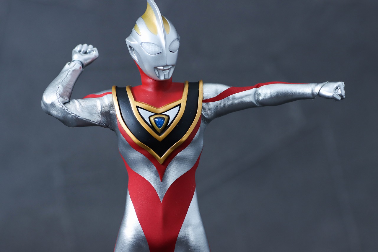 alphamax　アルファマックス　ウルトラマンガイア V2　レビュー　可動範囲