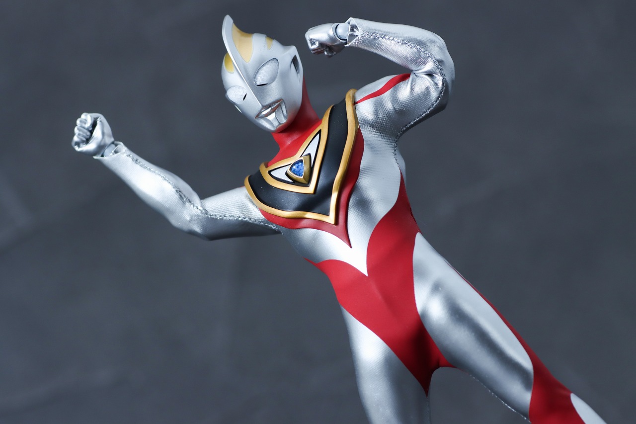 alphamax　アルファマックス　ウルトラマンガイア V2　レビュー　アクション