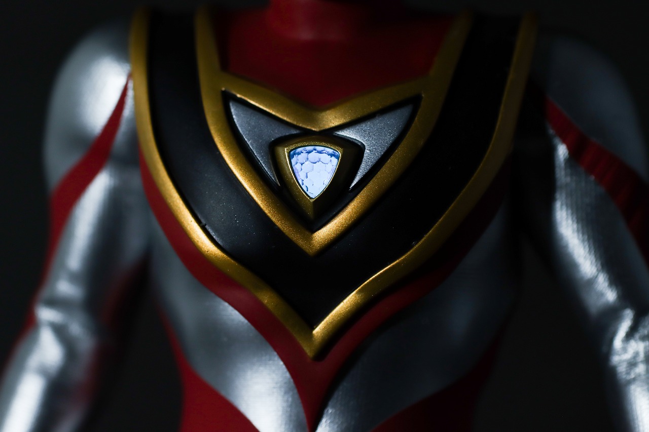 alphamax　アルファマックス　ウルトラマンガイア V2　レビュー　発光ギミック