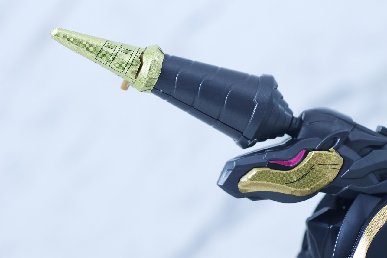 ミニプラ　ユニコーンドリル50（テガソードブラック）　レビュー　本体