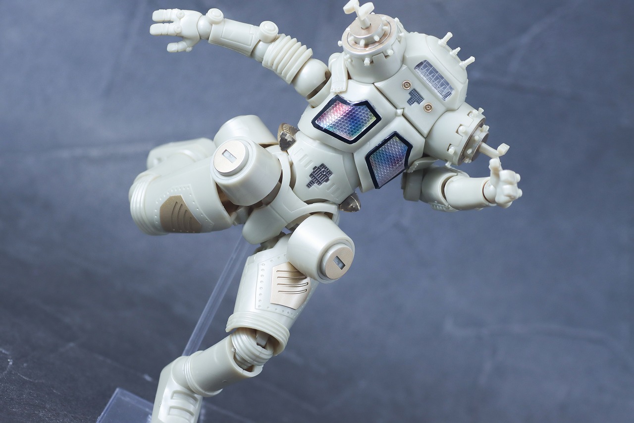 SMP　キングジョー　レビュー　アクション” width=