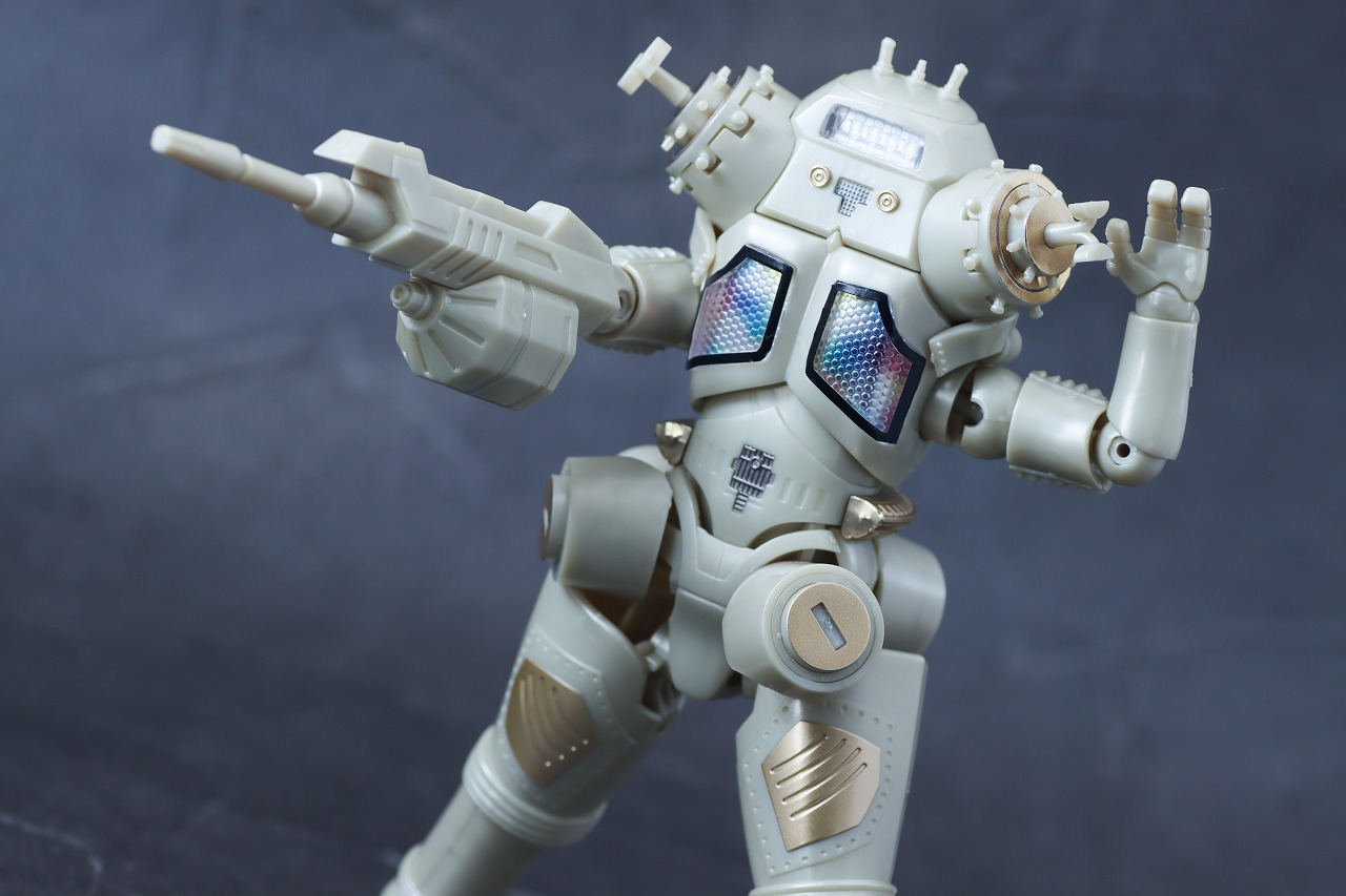 SMP　キングジョー　レビュー　アクション” width=