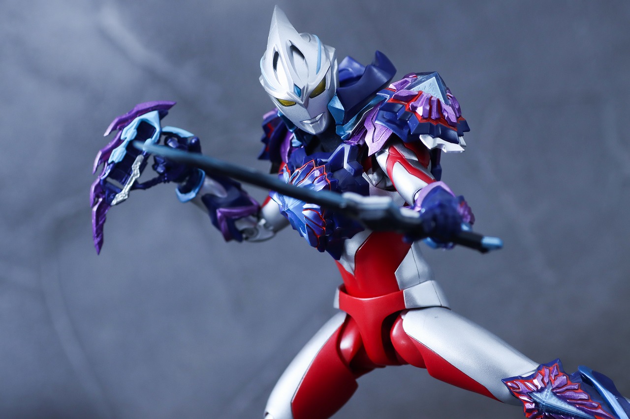 S.H.フィギュアーツ　ギャラクシーアーマー（ウルトラマンアーク）　レビュー　アクション