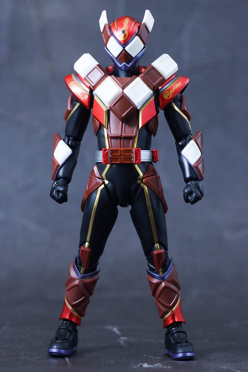 S.H.フィギュアーツ　仮面ライダーヴァレン チョコドンフォーム　レビュー　本体