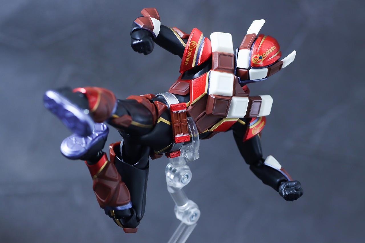 S.H.フィギュアーツ　仮面ライダーヴァレン チョコドンフォーム　レビュー　アクション