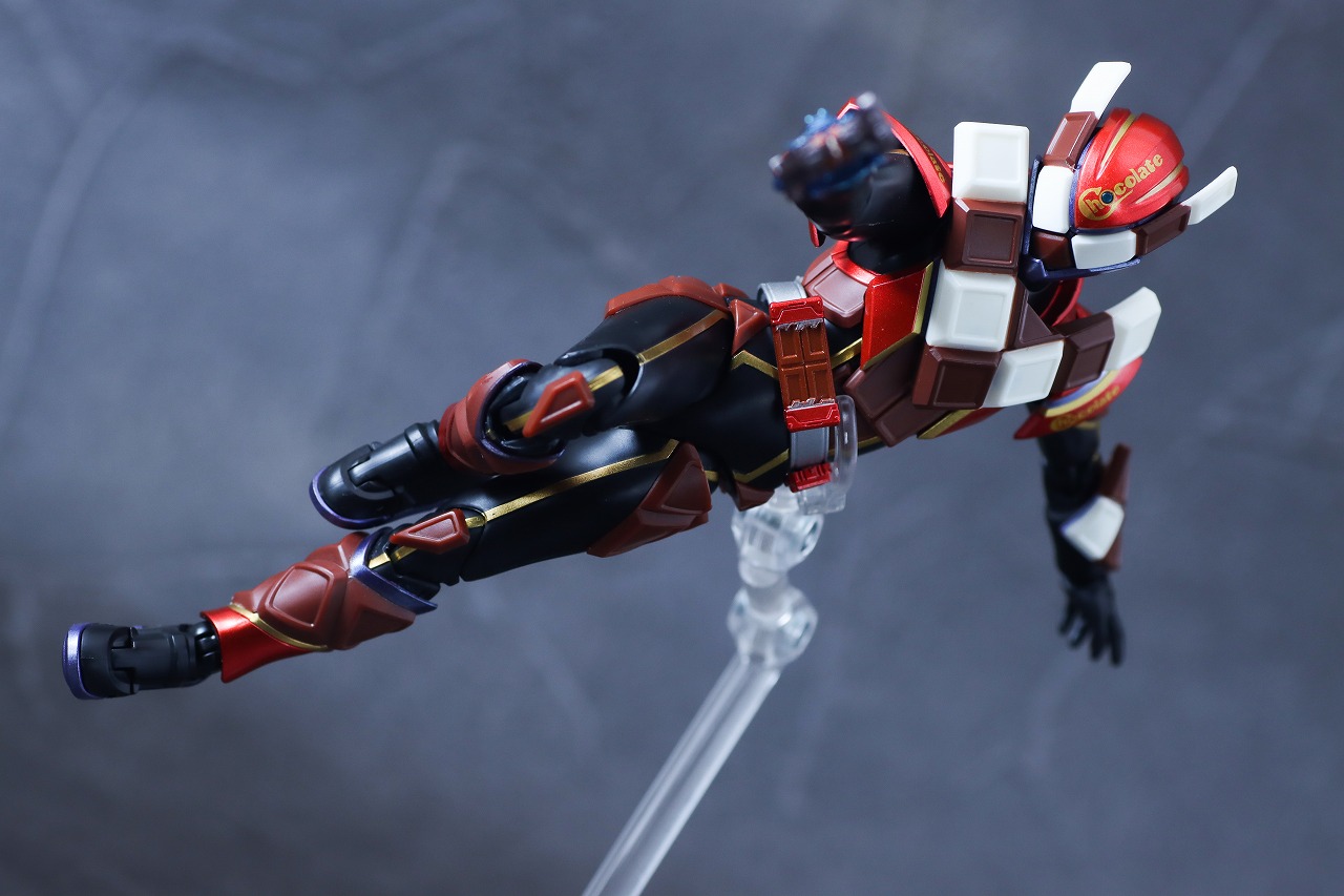 S.H.フィギュアーツ　仮面ライダーヴァレン チョコドンフォーム　レビュー　アクション