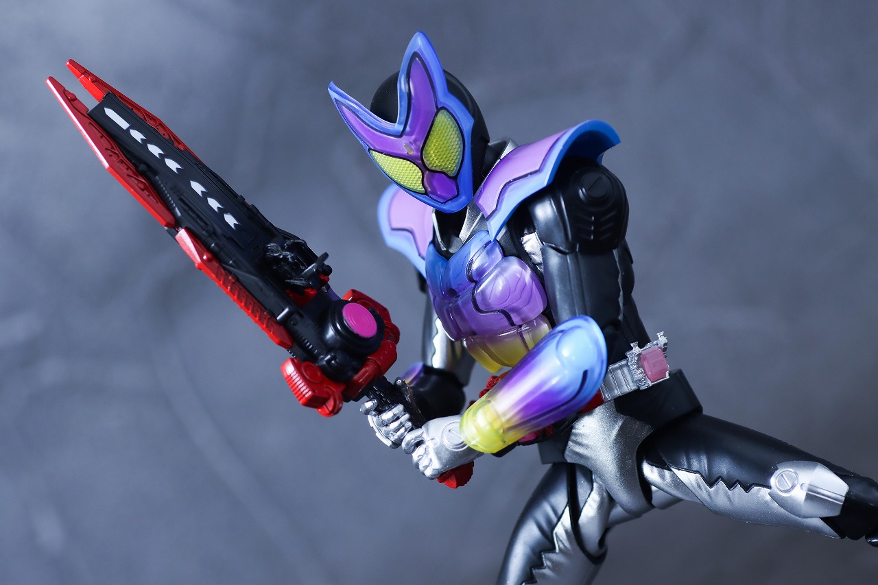 S.H.フィギュアーツ　仮面ライダーヴァレン チョコドンフォーム　レビュー　アクション 仮面ライダーガヴ