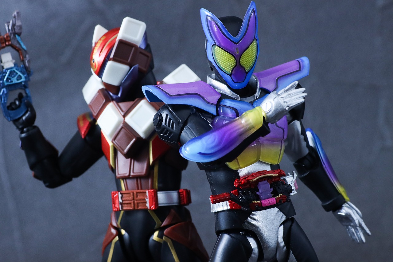 S.H.フィギュアーツ　仮面ライダーヴァレン チョコドンフォーム　レビュー　アクション 仮面ライダーガヴ