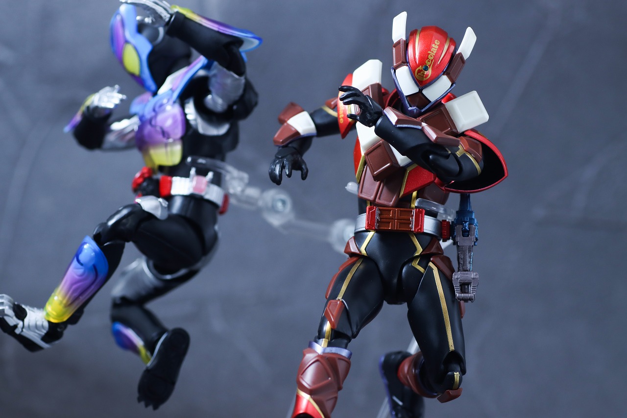 S.H.フィギュアーツ　仮面ライダーヴァレン チョコドンフォーム　レビュー　アクション 仮面ライダーガヴ