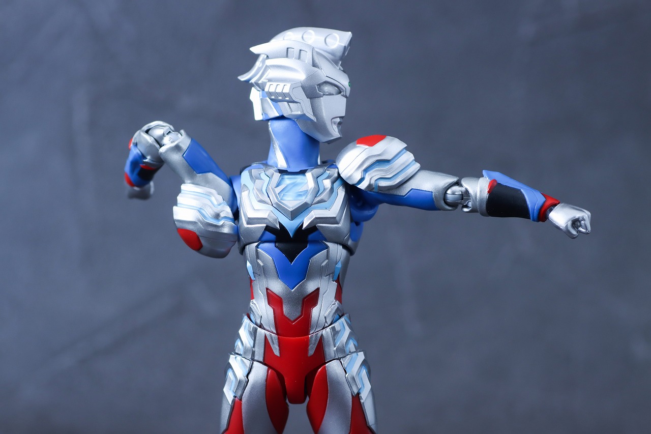 S.H.フィギュアーツ　ウルトラマンゼット アルファエッジ（ニュージェネレーション スターズver.）　レビュー　可動範囲