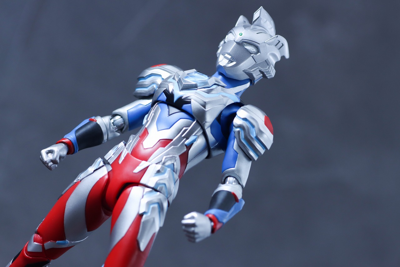 S.H.フィギュアーツ　ウルトラマンゼット アルファエッジ（ニュージェネレーション スターズver.）　レビュー　アクション