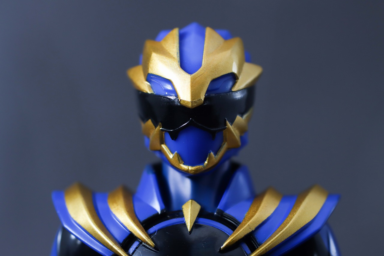 アクションヒーロー　ゴジュウレオン　レビュー　本体