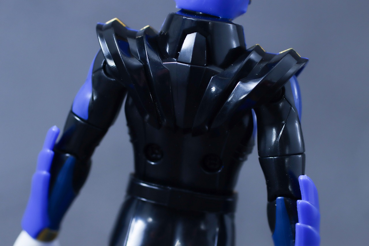 アクションヒーロー　ゴジュウレオン　レビュー　本体