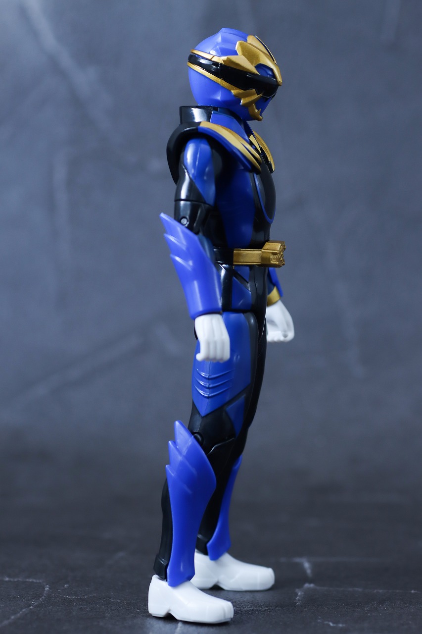 アクションヒーロー　ゴジュウレオン　レビュー　本体