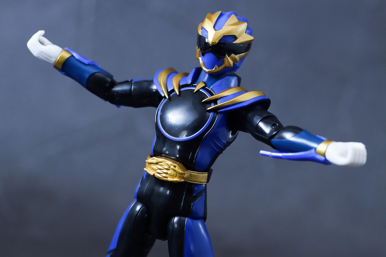 アクションヒーロー　ゴジュウレオン　レビュー　アクション