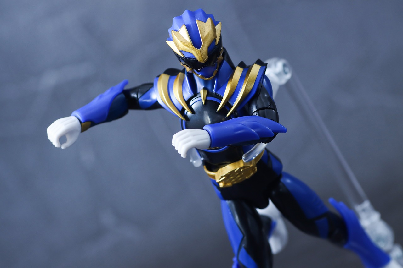 アクションヒーロー　ゴジュウレオン　レビュー　アクション