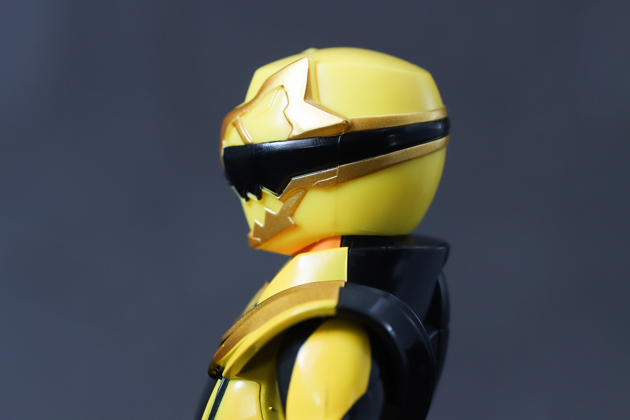 アクションヒーロー　ゴジュウティラノ　レビュー　本体