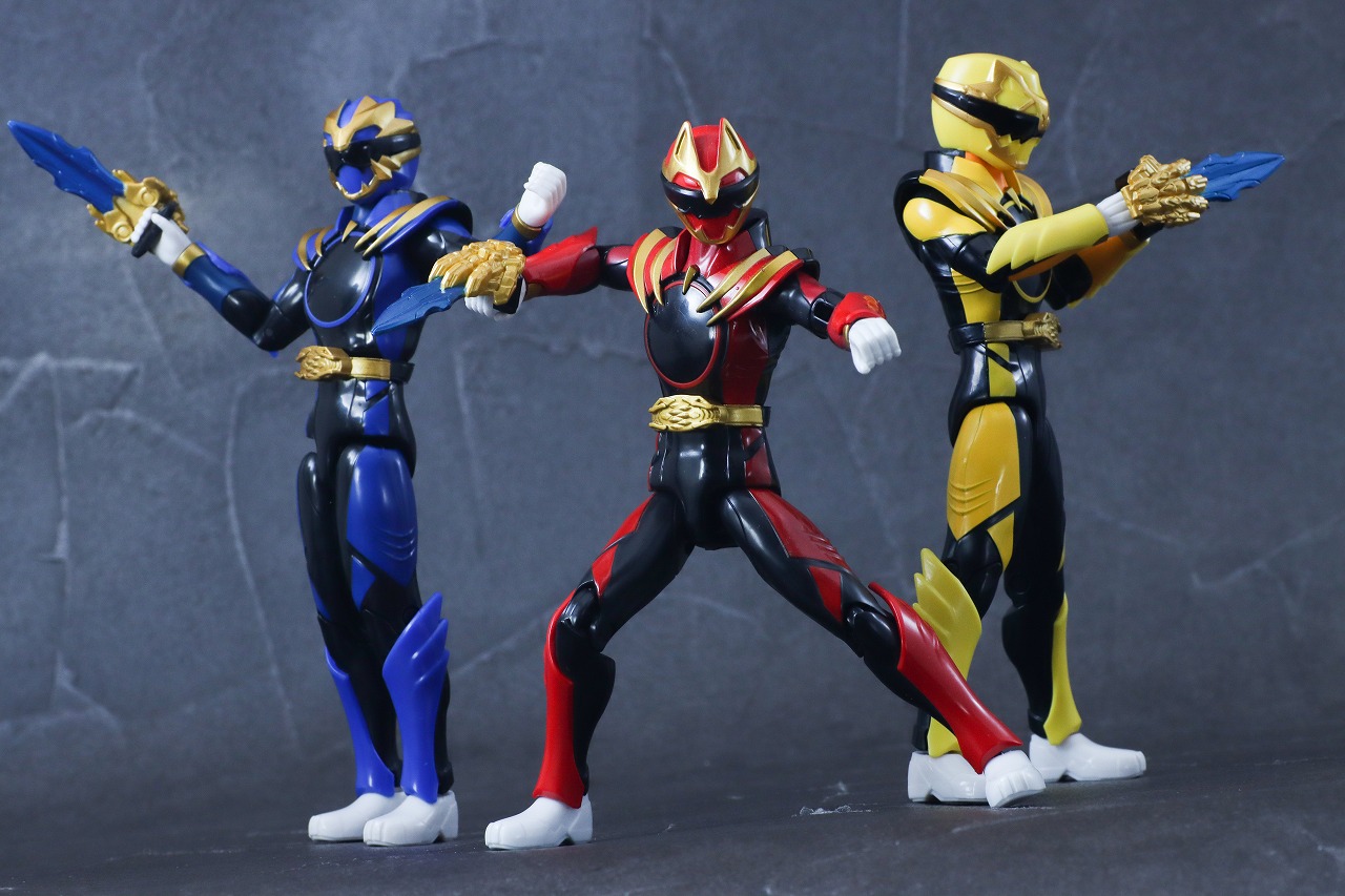 アクションヒーロー　ゴジュウティラノ　レビュー　アクション　ゴジュウウルフ　ゴジュウレオン