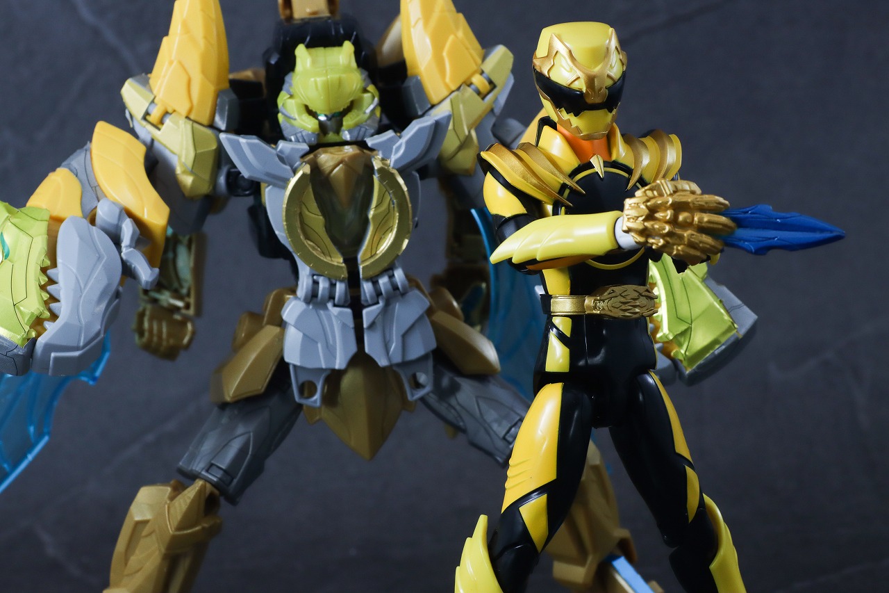 アクションヒーロー　ゴジュウティラノ　レビュー　アクション　ミニプラ　テガソードイエロー