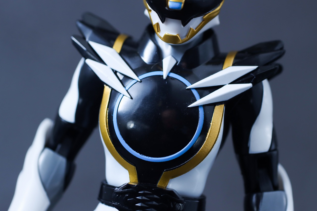 アクションヒーロー　ゴジュウポーラー　レビュー　本体