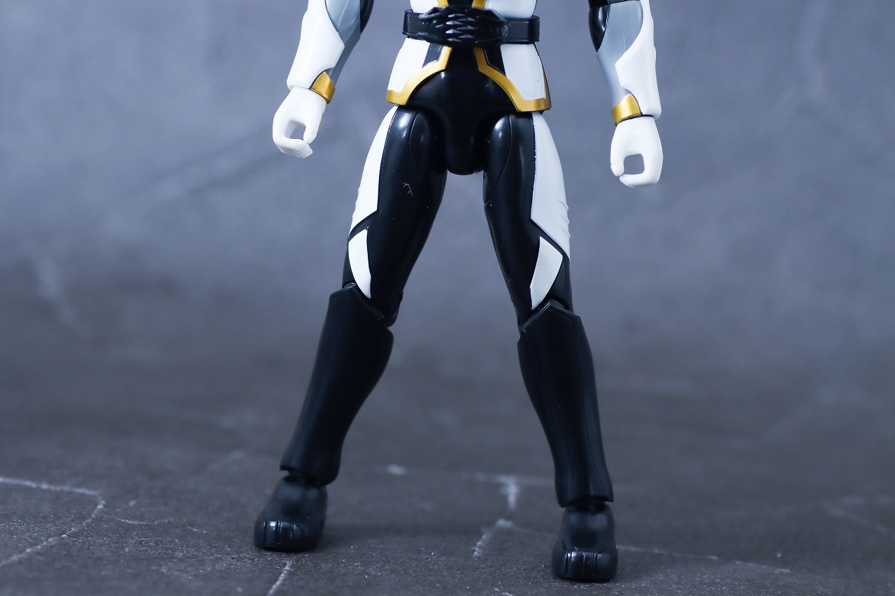 アクションヒーロー　ゴジュウポーラー　レビュー　本体