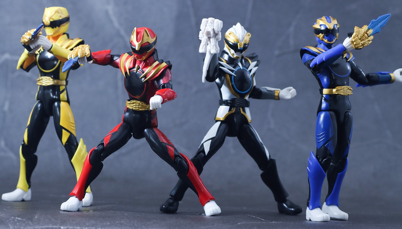 アクションヒーロー　ゴジュウポーラー　レビュー　アクション　ゴジュウウルフ　ゴジュウレオン　ゴジュウティラノ