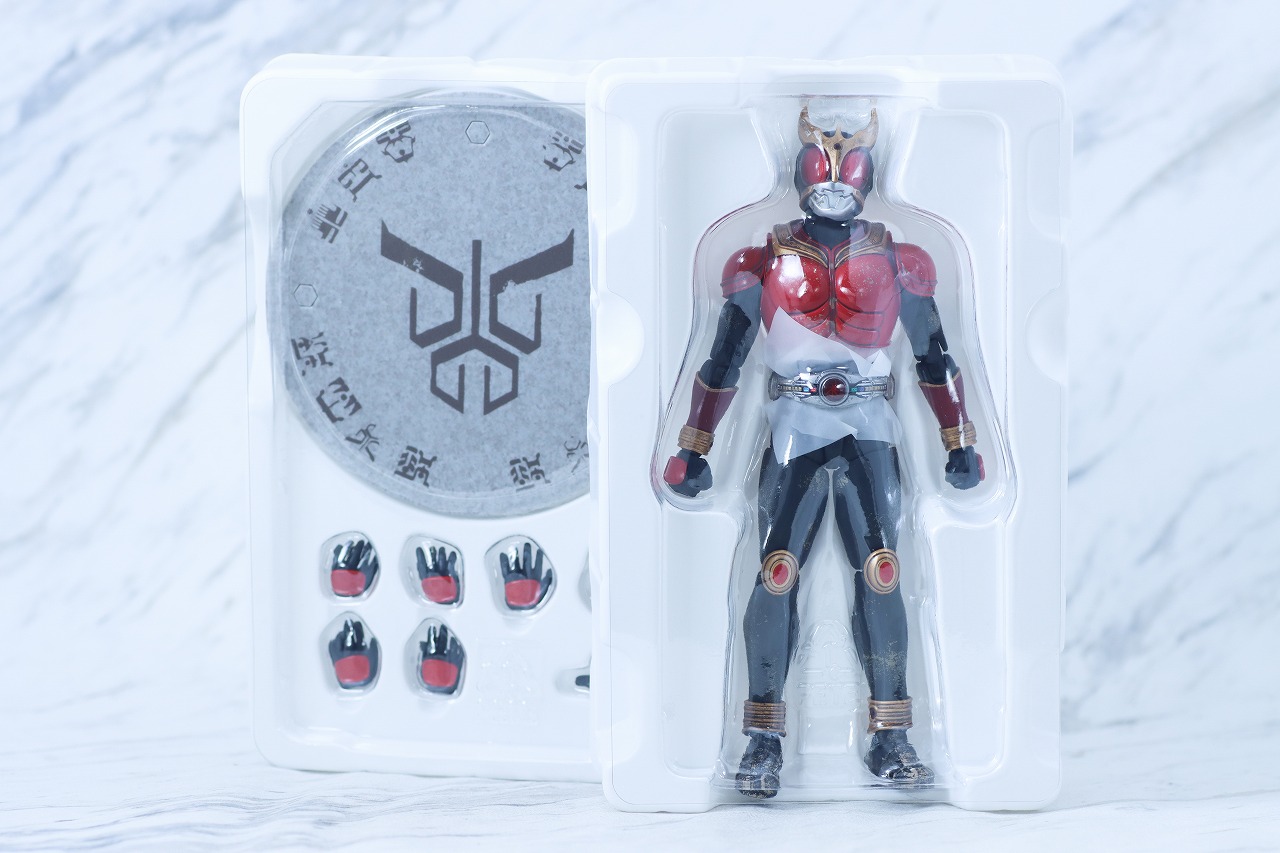 S.H.フィギュアーツ 真骨彫製法　超古代戦士クウガ　レビュー　パッケージ