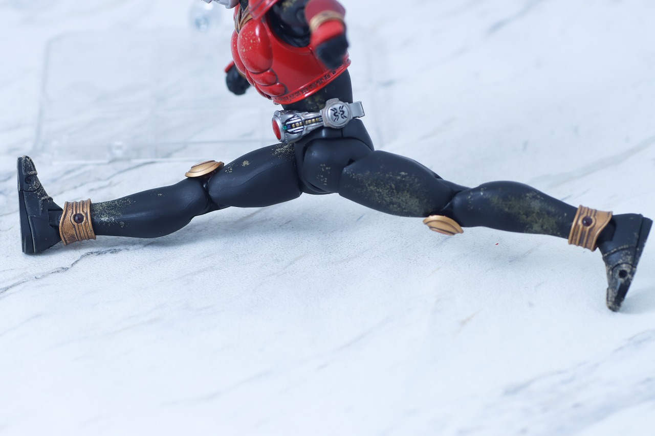 S.H.フィギュアーツ 真骨彫製法　超古代戦士クウガ　レビュー　可動範囲