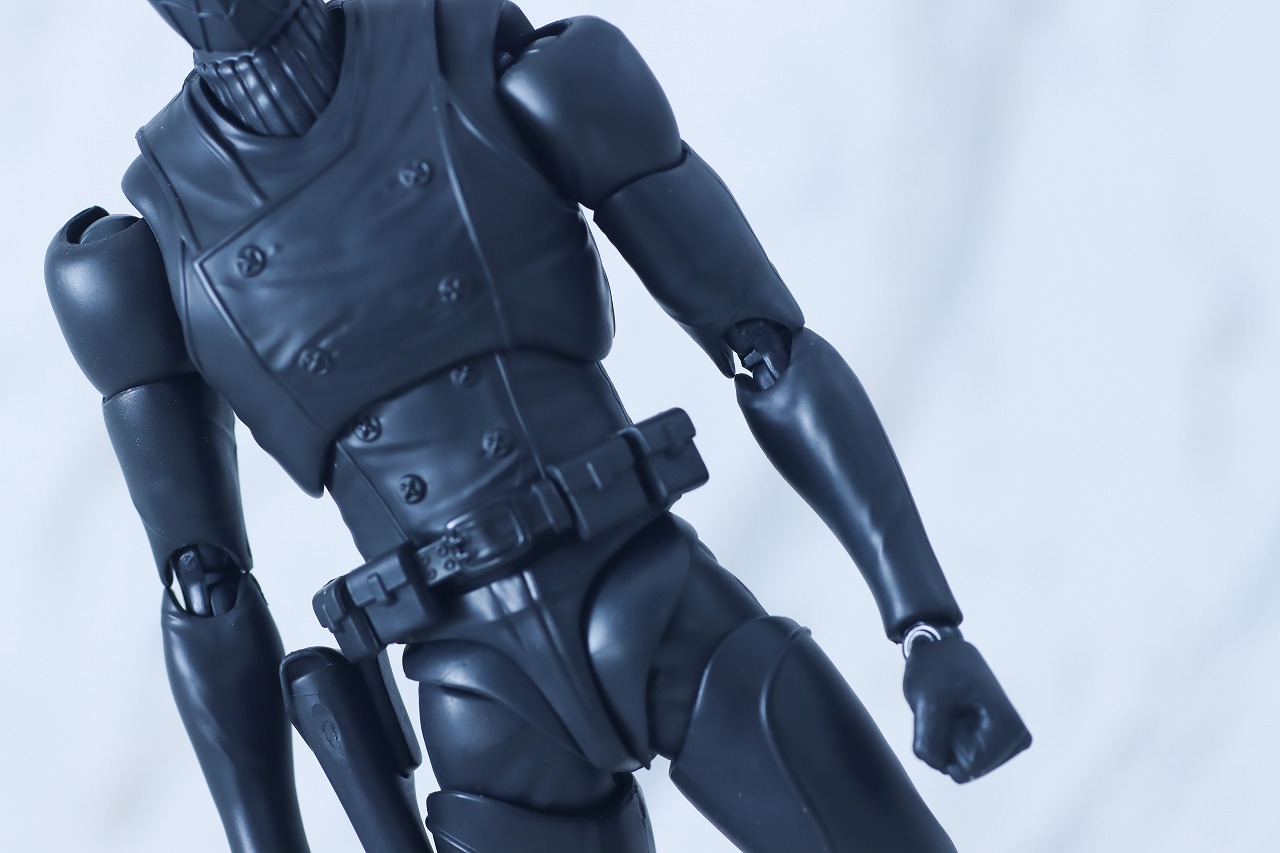 S.H.フィギュアーツ　スパイダーマン・ノワール　レビュー　本体