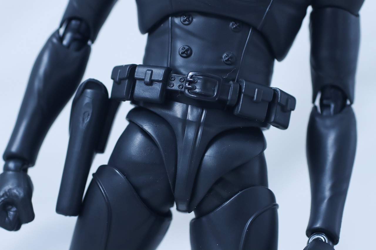 S.H.フィギュアーツ　スパイダーマン・ノワール　レビュー　本体