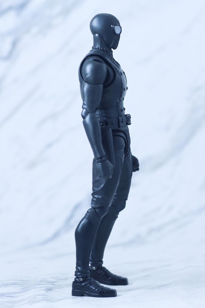 S.H.フィギュアーツ　スパイダーマン・ノワール　レビュー　本体