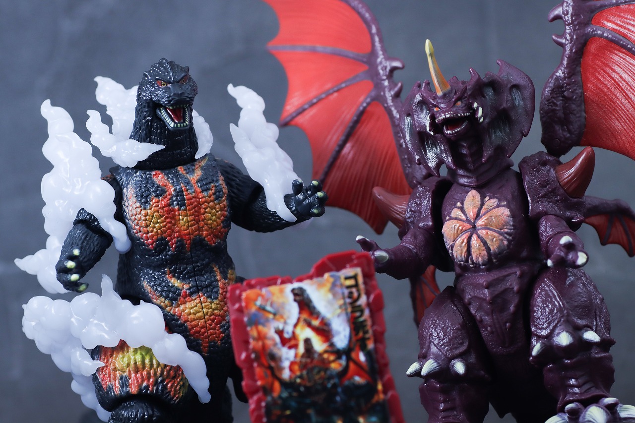 ゴジラアクションフィギュア　デストロイア　レビュー　アクション　バーニングゴジラ