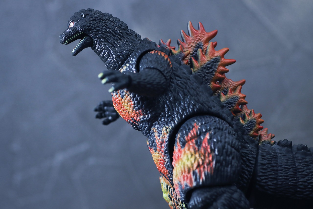 ゴジラアクションフィギュア　バーニングゴジラ　レビュー　アクション　