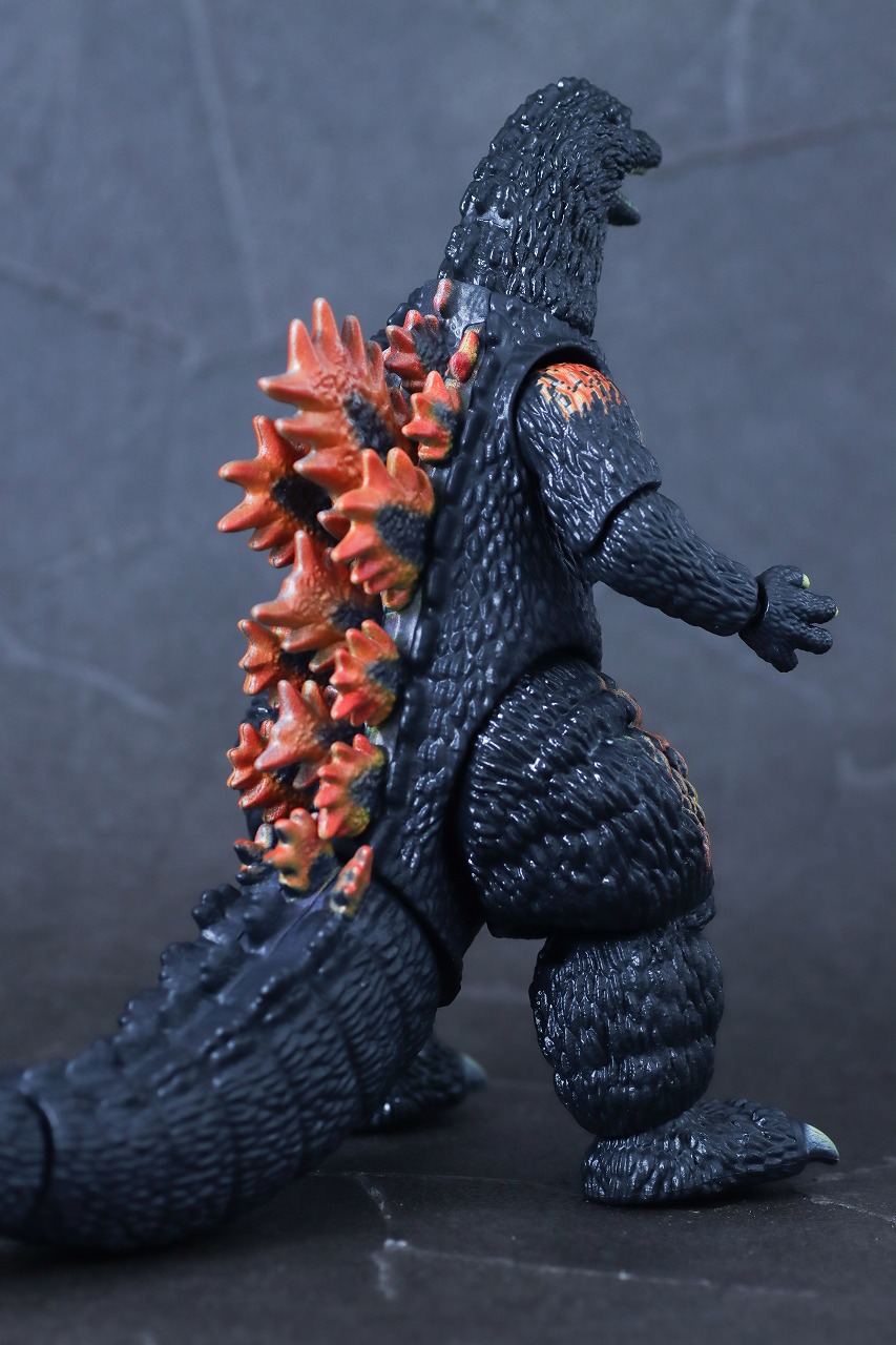ゴジラアクションフィギュア　バーニングゴジラ　レビュー　本体