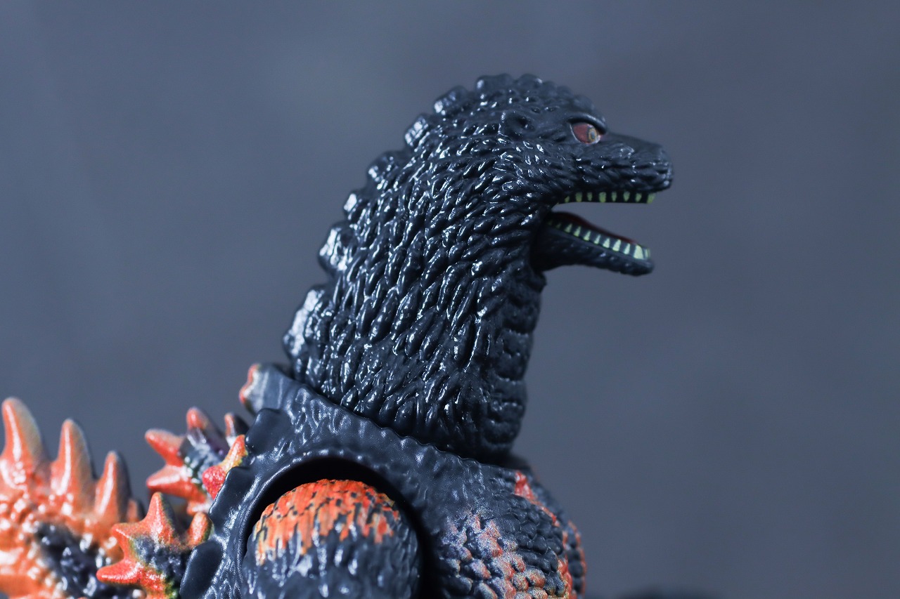ゴジラアクションフィギュア　バーニングゴジラ　レビュー　本体