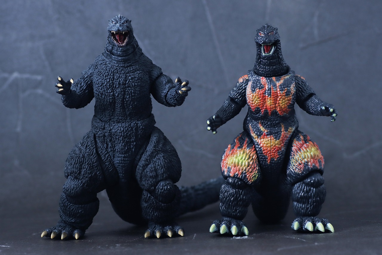 ゴジラアクションフィギュア　バーニングゴジラ　レビュー　本体