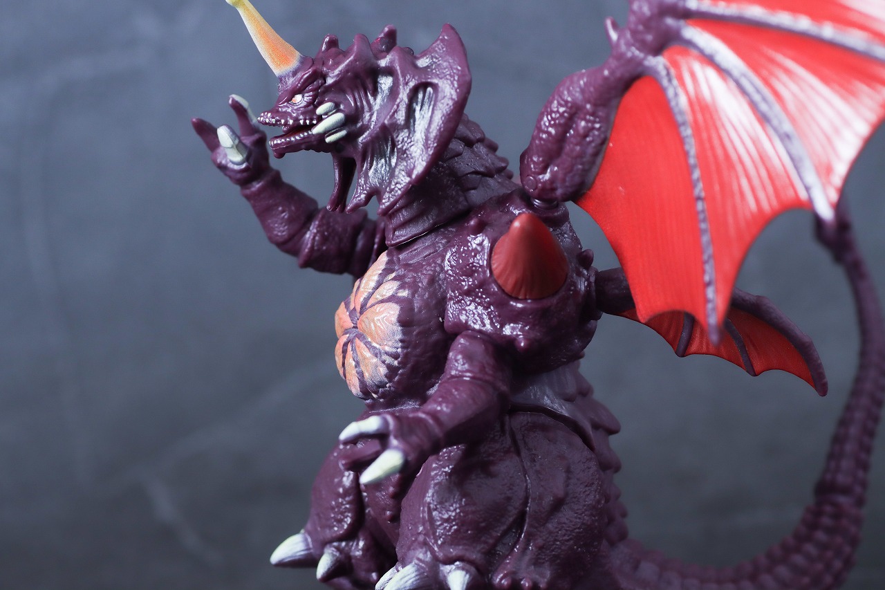 ゴジラアクションフィギュア　デストロイア　レビュー　可動範囲