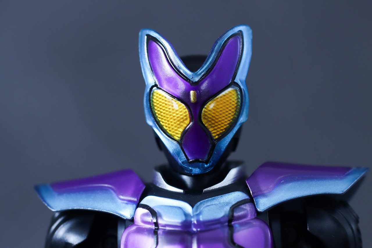 アクションフィギュア　仮面ライダーガヴ ポッピングミフォーム　レビュー　本体