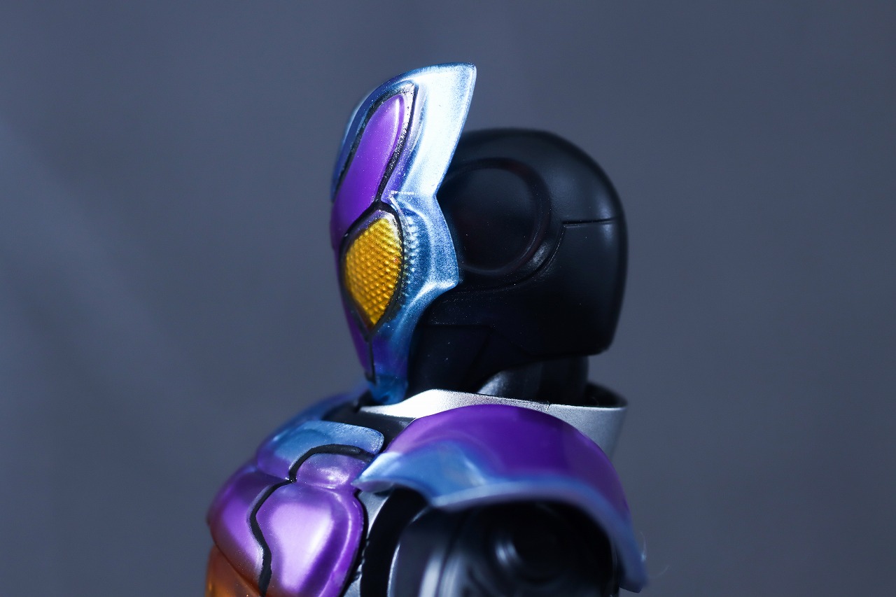 アクションフィギュア　仮面ライダーガヴ ポッピングミフォーム　レビュー　可動範囲