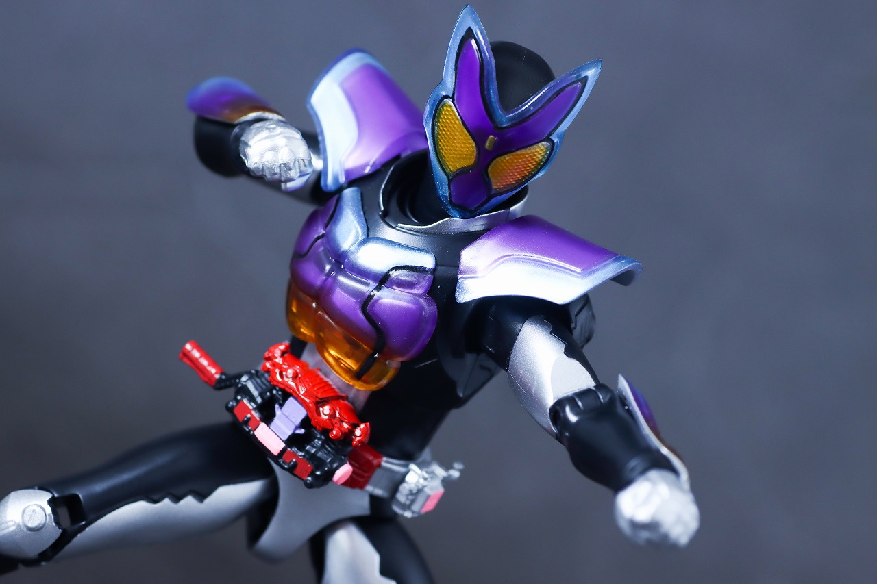 アクションフィギュア　仮面ライダーガヴ ポッピングミフォーム　レビュー　アクション