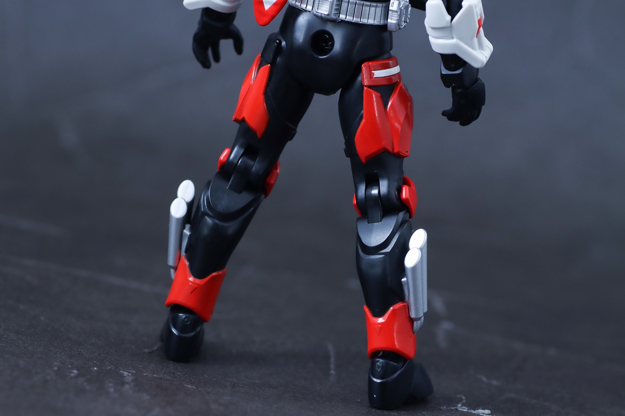 アクションフィギュア　仮面ライダーギーツ　マグナムブーストフォーム　レビュー　本体